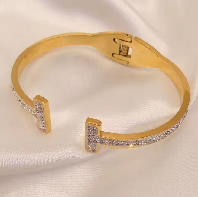 Golden Stainless Steel Premium Artificial Diamond Bracelets For Women