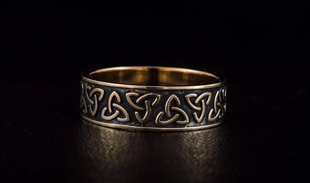 Gold Plated Band, Design Stainless Steel Celtic Trinity Knot Witch Knot Irish Triquetra Ring for Men & Women, Size 17-20