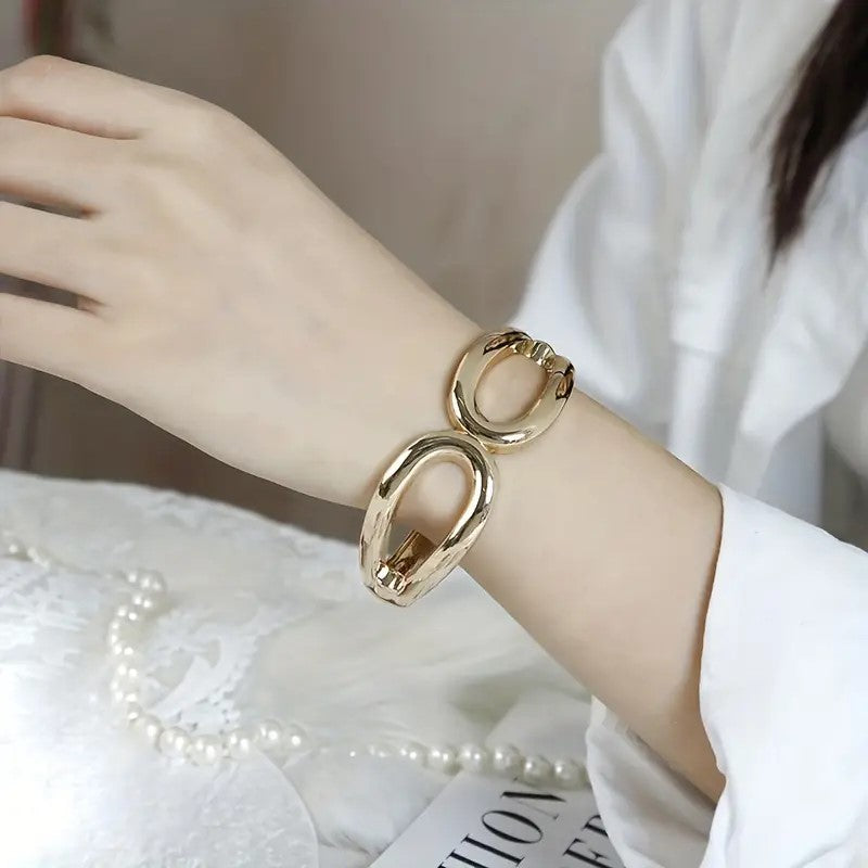 Gold Cuff Bracelets for Women Chunky Symmetrical Hollow Frosted Open Bracelets Infinity Design Gold-Plated Fashion Jewellery for Women