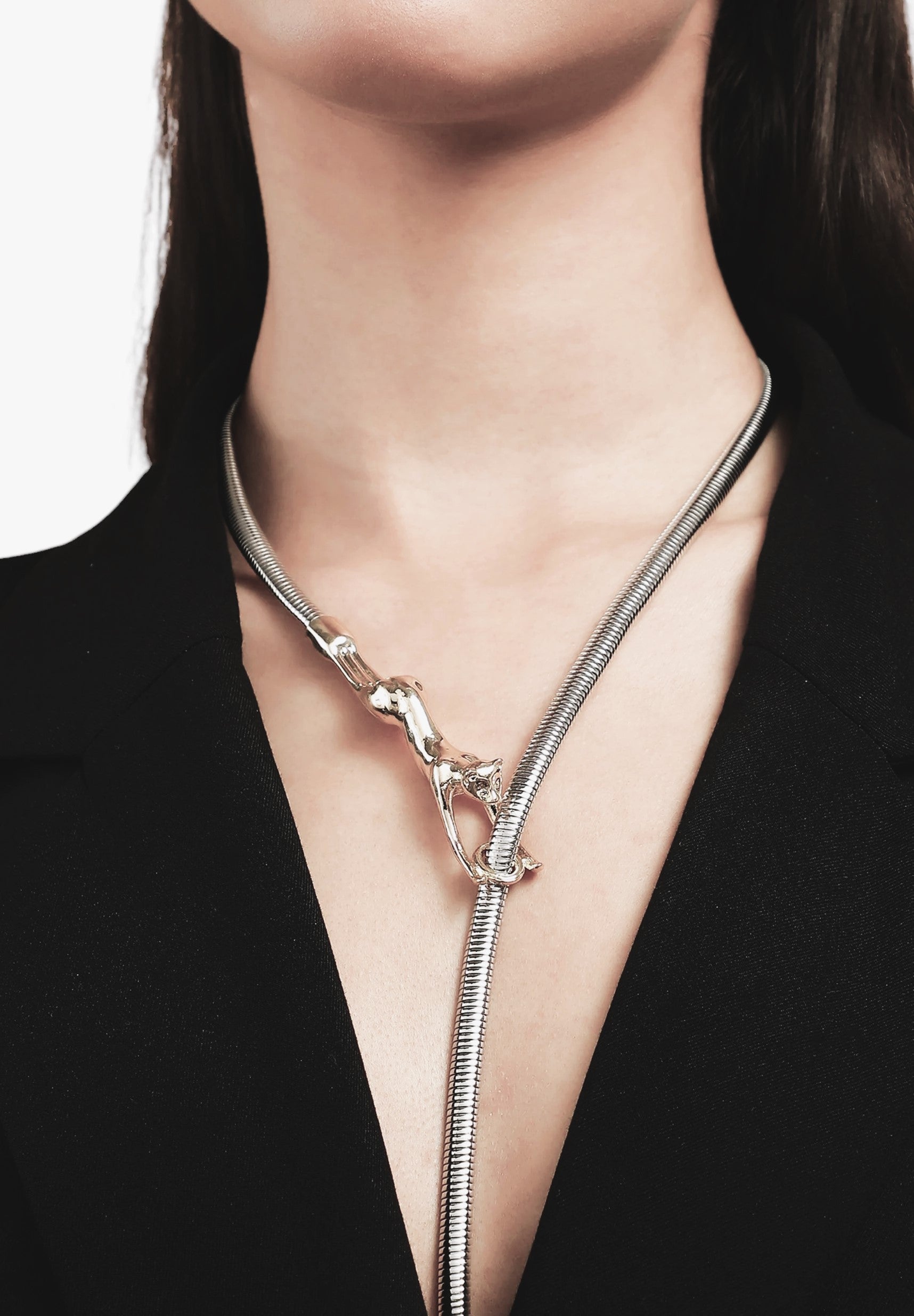 Snake Chain Silver Clasp Designer Fashion Jewellery Adjustable Length Versatile Waist Chain Cat Necklaces for Womens