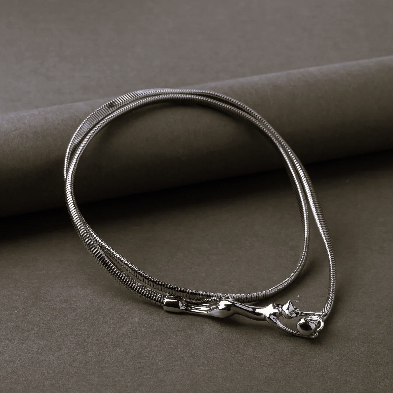 Snake Chain Silver Clasp Designer Fashion Jewellery Adjustable Length Versatile Waist Chain Cat Necklaces for Womens