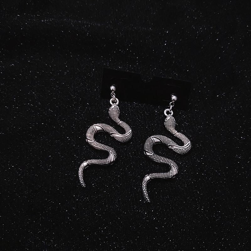 New Punk Snake Design Statement Earrings Jewellery Golden Retro Long Reptile Animal Snake Pendant Earrings for Women