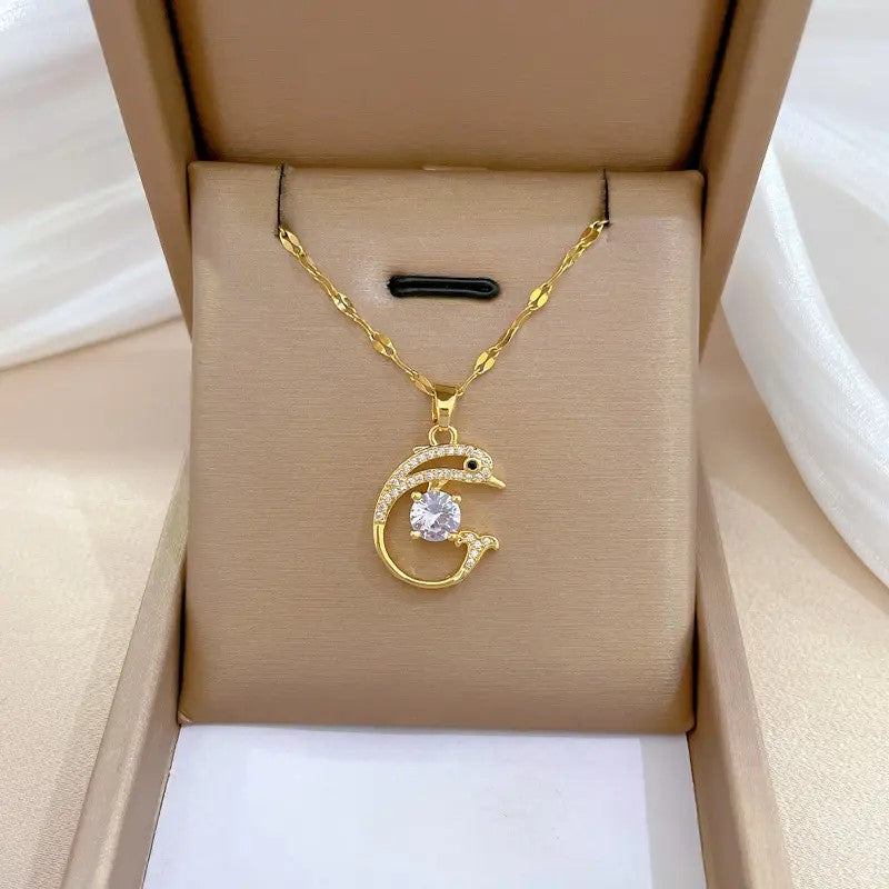 Fashion Micro Pave CZ Dolphin Necklace Real Gold Plated Adjustable Titanium Steel Chain Fish Pendant Necklace Jewellery for Women Lovers Gift