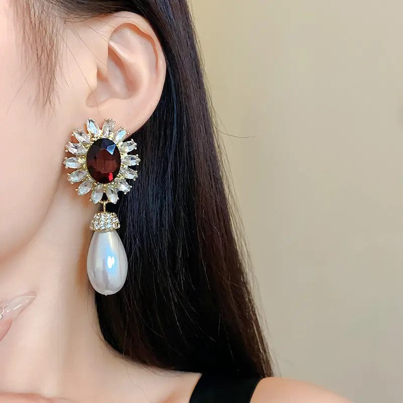 Pearl Necklace Set with Garnet Crystal Flower Design, Gold-Plated Drop Earrings, Elegant Wedding Jewellery