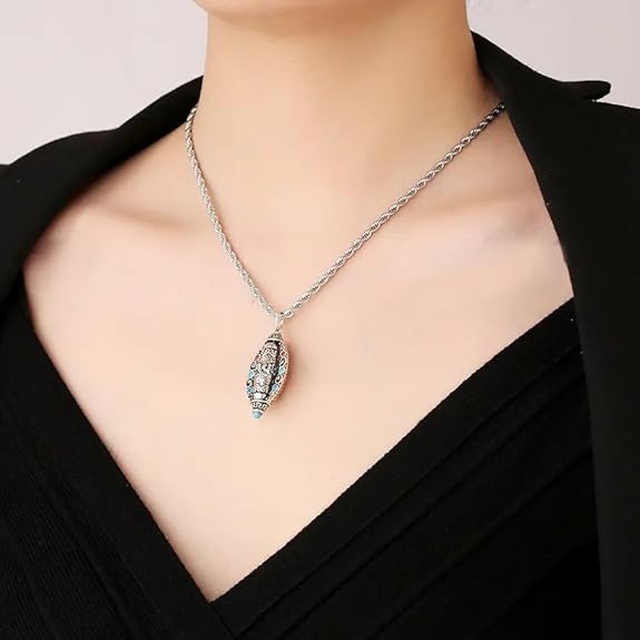 sterling_silver_mantra_pendant_necklace_spiritual protection_glamshell_2