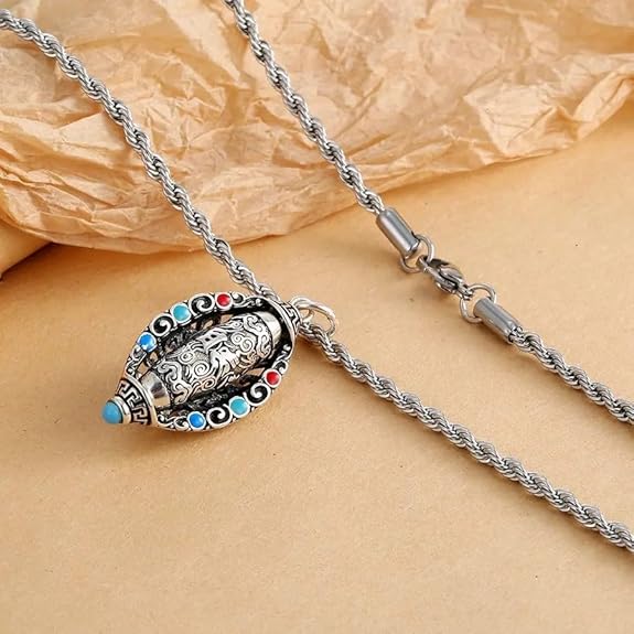 sterling_silver_mantra_pendant_necklace_spiritual protection_glamshell_3