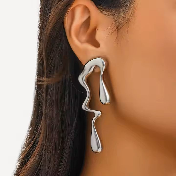 water-droplet-earrings-fashion-silver-jewellery-women-glamshell-2