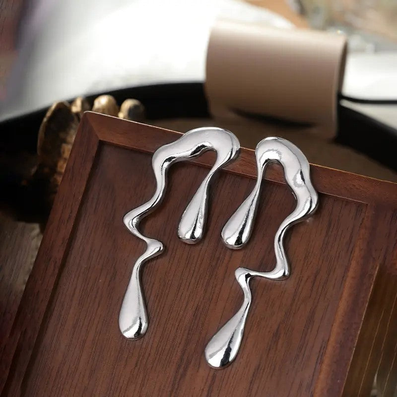 water-droplet-earrings-fashion-silver-jewellery-women-glamshell-3